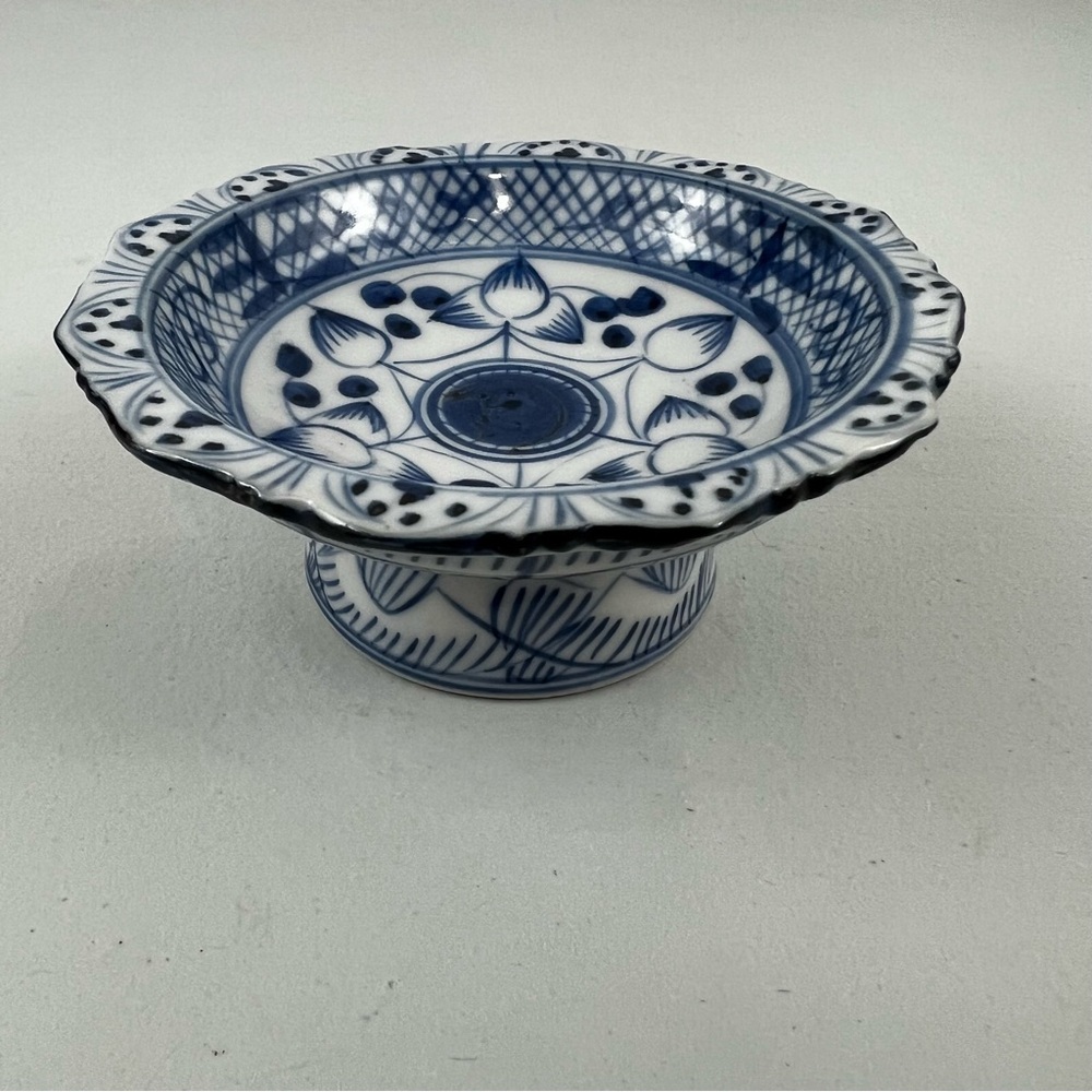 Small Thailand Pedestal Dish